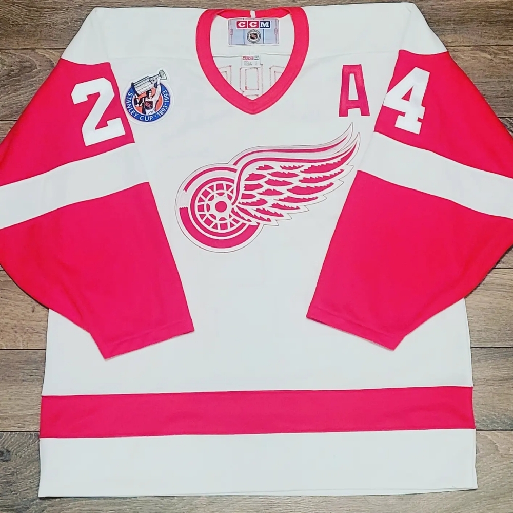 1992-93 Adult Large CCM Bob Probert Detroit Red Wings White NHL Hockey Jersey